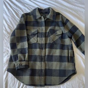 RDI green plaid shacket size XL